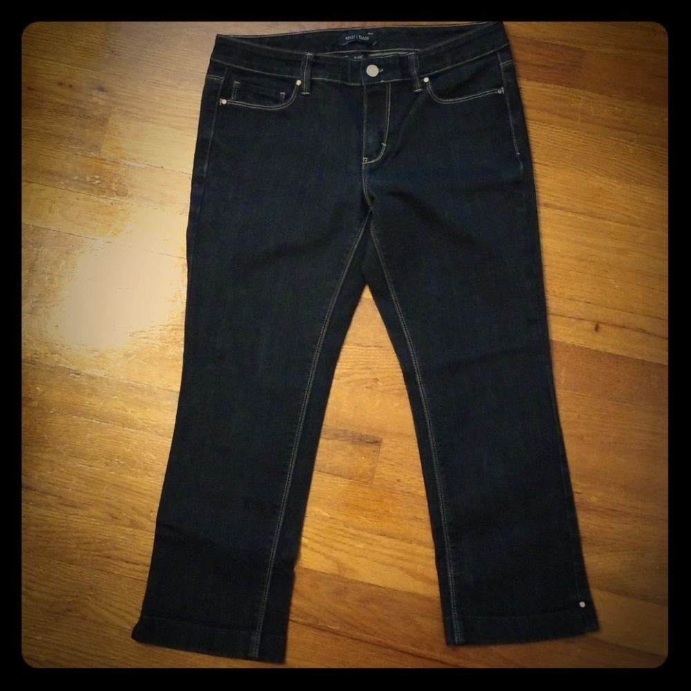 White House Black Market Capri Jeans